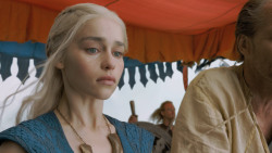 extant_GameOfThrones_3x01-ValarDohaeris_3855