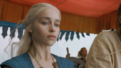 extant_GameOfThrones_3x01-ValarDohaeris_3857