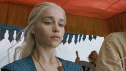 extant_GameOfThrones_3x01-ValarDohaeris_3859