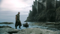 extant_GameOfThrones_3x01-ValarDohaeris_3884
