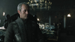 extant_GameOfThrones_3x01-ValarDohaeris_3902