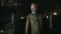 extant_GameOfThrones_3x01-ValarDohaeris_3965