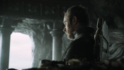extant_GameOfThrones_3x01-ValarDohaeris_3979
