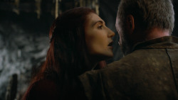 extant_GameOfThrones_3x01-ValarDohaeris_4153