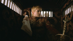 extant_GameOfThrones_3x01-ValarDohaeris_4215