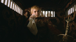 extant_GameOfThrones_3x01-ValarDohaeris_4221