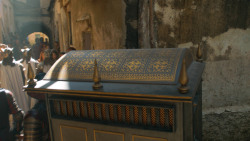 extant_GameOfThrones_3x01-ValarDohaeris_4223
