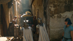 extant_GameOfThrones_3x01-ValarDohaeris_4232