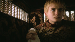 extant_GameOfThrones_3x01-ValarDohaeris_4256