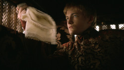 extant_GameOfThrones_3x01-ValarDohaeris_4258