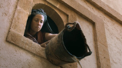 extant_GameOfThrones_3x01-ValarDohaeris_4304