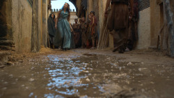 extant_GameOfThrones_3x01-ValarDohaeris_4308