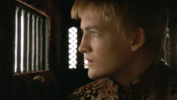 extant_GameOfThrones_3x01-ValarDohaeris_4333