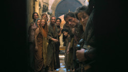 extant_GameOfThrones_3x01-ValarDohaeris_4342