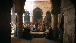 extant_GameOfThrones_3x01-ValarDohaeris_4350