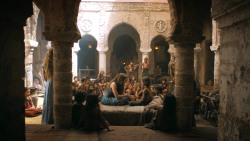 extant_GameOfThrones_3x01-ValarDohaeris_4355