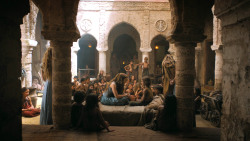 extant_GameOfThrones_3x01-ValarDohaeris_4356