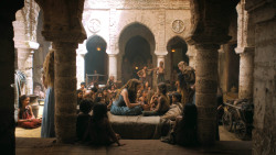 extant_GameOfThrones_3x01-ValarDohaeris_4358