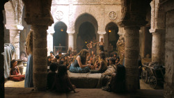 extant_GameOfThrones_3x01-ValarDohaeris_4360