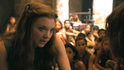 extant_GameOfThrones_3x01-ValarDohaeris_4378