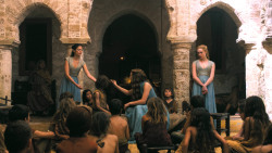 extant_GameOfThrones_3x01-ValarDohaeris_4392