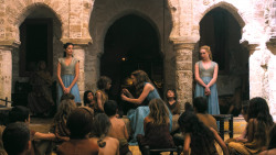 extant_GameOfThrones_3x01-ValarDohaeris_4394