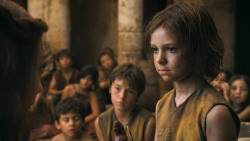 extant_GameOfThrones_3x01-ValarDohaeris_4437