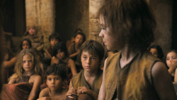 extant_GameOfThrones_3x01-ValarDohaeris_4443