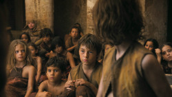 extant_GameOfThrones_3x01-ValarDohaeris_4447