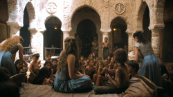 extant_GameOfThrones_3x01-ValarDohaeris_4469