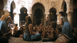 extant_GameOfThrones_3x01-ValarDohaeris_4470