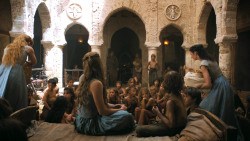 extant_GameOfThrones_3x01-ValarDohaeris_4471