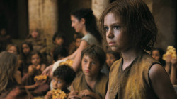 extant_GameOfThrones_3x01-ValarDohaeris_4475