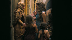 extant_GameOfThrones_3x01-ValarDohaeris_4504