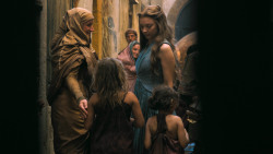 extant_GameOfThrones_3x01-ValarDohaeris_4505