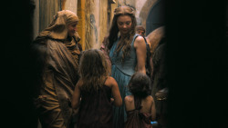 extant_GameOfThrones_3x01-ValarDohaeris_4514