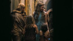 extant_GameOfThrones_3x01-ValarDohaeris_4515