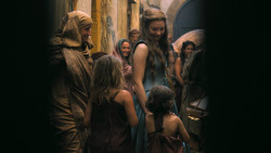 extant_GameOfThrones_3x01-ValarDohaeris_4517