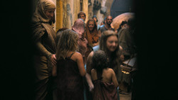 extant_GameOfThrones_3x01-ValarDohaeris_4520