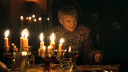 extant_GameOfThrones_3x01-ValarDohaeris_4713