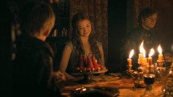 extant_GameOfThrones_3x01-ValarDohaeris_4797