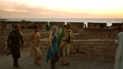 extant_GameOfThrones_3x01-ValarDohaeris_4848