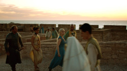 extant_GameOfThrones_3x01-ValarDohaeris_4849