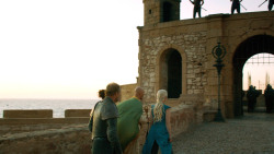 extant_GameOfThrones_3x01-ValarDohaeris_4859
