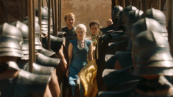 extant_GameOfThrones_3x01-ValarDohaeris_4889