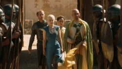 extant_GameOfThrones_3x01-ValarDohaeris_4891