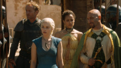 extant_GameOfThrones_3x01-ValarDohaeris_4905