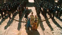 extant_GameOfThrones_3x01-ValarDohaeris_4922