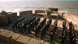 extant_GameOfThrones_3x01-ValarDohaeris_4937