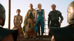 extant_GameOfThrones_3x01-ValarDohaeris_4956